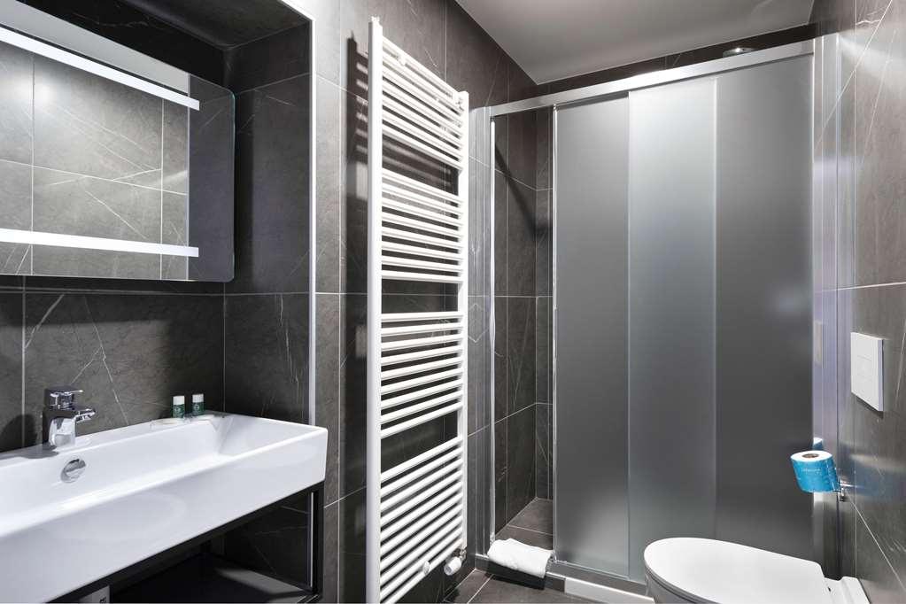 B&B Hotel Passo Tre Croci Cortina Cortina dʼAmpezzo Rum bild